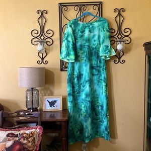 Vintage Made in Hawaii green and blue maxi with kimono sleeves